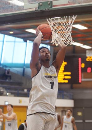 Ludwigsburg , Basketball Testspiel MHP Riesen Ludwigsburg vs. HAKRO Merlins Crailsheim , Elijah Hughes ( Riesen )