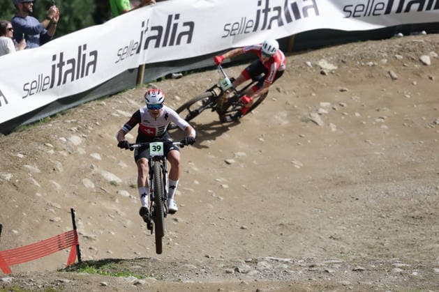 27.08.2026, Daolasa di Commezzadura, Val di Sole Bikeland, 2026 UCI MTB World Championship, WM, Weltmeisterschaft Men Junior s XCO (Cross Country Olympic) Marwan Barhoumi 39 (SUI) and Michael Ortner 31 (AUT) Daolasa di Commezzadura Val di Sole Bikeland Trento Italy Copyright: xJustPictures.ch FrancescoxMinghettix jp-en-FrMi-MNG_0072