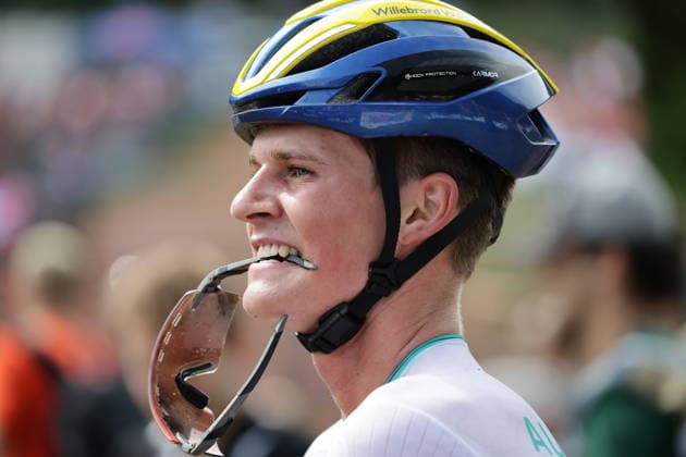 27.08.2026, Daolasa di Commezzadura, Val di Sole Bikeland, 2026 UCI MTB World Championship, WM, Weltmeisterschaft Men Junior s XCO (Cross Country Olympic) Connor Wright 3 (AUS) celebrating his solo victory at the finish line of the Men s Junior Cross-Country Olympic World Championship Daolasa di Commezzadura Val di Sole Bikeland Trento Italy Copyright: xJustPictures.ch FrancescoxMinghettix jp-en-FrMi-MNG_0324