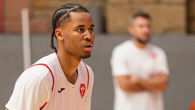 Im Bild: Sam Griffin (Wuerzburg Baskets, 4) 27.08.2026, Medientraining der Fitness First Wuerzburg Baskets 2026-27, Deutschland, Wuerzburg, Trainingszentrum, Copyright: HMBxMedia xJulienxBecker