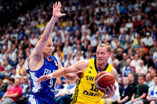 260827 Viktor Gaddefors of Sweden during the FIBA World Cup Qualifier game between Finland and Sweden on August 27, 2026 in Helsinki. Photo: Kalle Parkkinen BILDBYRAN COP 211 XZ0245 basket basketball vm-kval kval fiba world cup qualifiers finland sverige sweden bbeng Copyright: KALLExPARKKINEN BB260827BB371