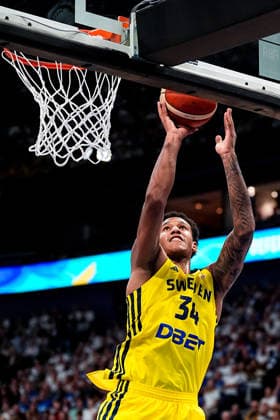 260827 Bobi Klintman of Sweden during the FIBA World Cup Qualifier game between Finland and Sweden on August 27, 2026 in Helsinki. Photo: Kalle Parkkinen BILDBYRAN COP 211 XZ0245 basket basketball vm-kval kval fiba world cup qualifiers finland sverige sweden bbeng Copyright: KALLExPARKKINEN BB260827BB378