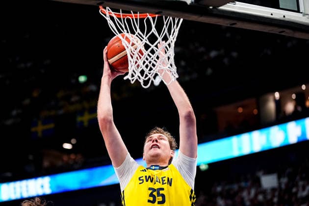 260827 Simon Birgander of Sweden during the FIBA World Cup Qualifier game between Finland and Sweden on August 27, 2026 in Helsinki. Photo: Kalle Parkkinen BILDBYRAN COP 211 XZ0245 basket basketball vm-kval kval fiba world cup qualifiers finland sverige sweden bbeng Copyright: KALLExPARKKINEN BB260827BB379