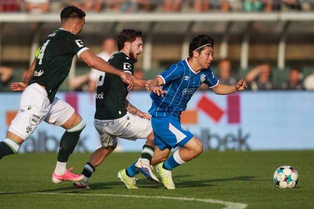 Daisuke Yokota of Rangers runs with the ball during the Conference League Qualification match between Jablonec and Rangers Jablonec v Rangers, UEFA Conference League, Play-Off Round, Second Leg, Football, Stadion Strelnice, Jablonec nad Nisou, Czechia - 27 Aug 2026Jablonec nad Nisou Stadion Strelnice Germany  Copyright: xMilanxKammermayer Shutterstockx 17118931s
