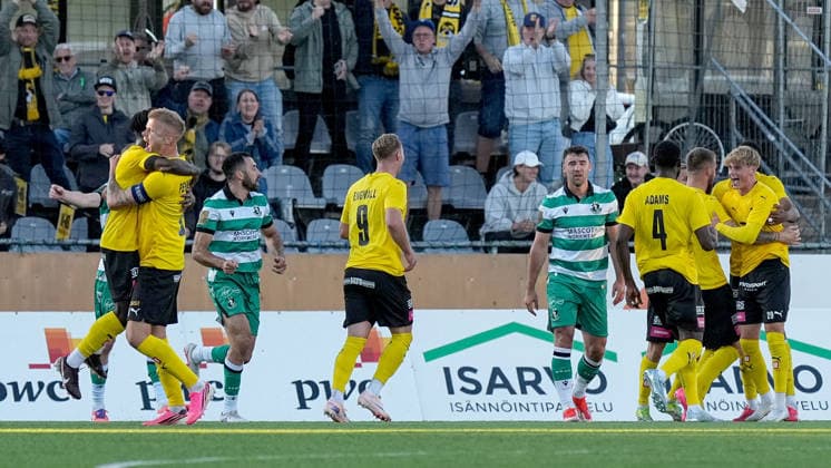 UEFA Europa Conference League Play-off Second Leg, VÄRE Areena, Kuopio, Finland 27 8 2026 KuPS vs Shamrock Rovers KuPS Kuopio players celebrate their side scoring their first goal of the match KuPS Kuopio players celebrate their side scoring their first goal of the match 27 8 2026  Copyright: xx PM107020