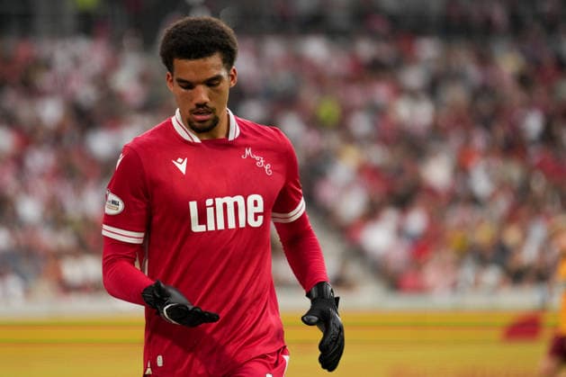 UEFA Conference-League-Qualifikation: SC Freiburg vs FC Motherwell, 27.08.2026 Alex Paulsen (FC Motherwell, 1) UEFA Conference-League-Qualifikation: SC Freiburg vs FC Motherwell, Europa-Park-Stadion, 27.08.2026 Copyright: xBEAUTIFULxSPORTS Boscox
