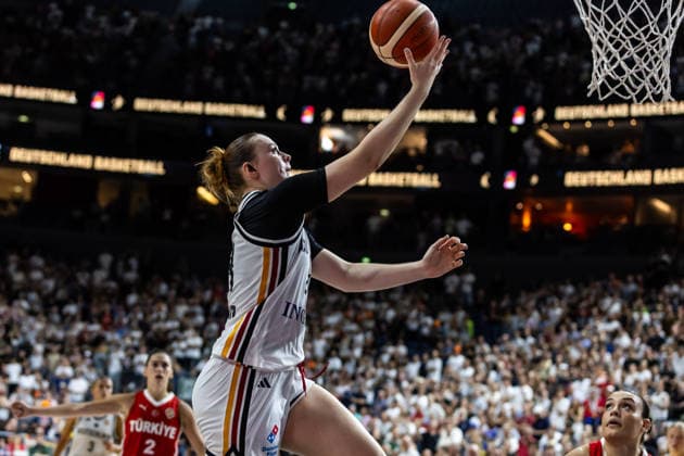 27.08.2026, GER, Testspiel, FIBA Women™s Basketball World Cup 2026 Köln, Deutschland-Türkei Lina Sontag (Deutschland, 24) Einzelaktion Aktion Köln LANXESS arena Nordrhein-Westfalen Deutschland