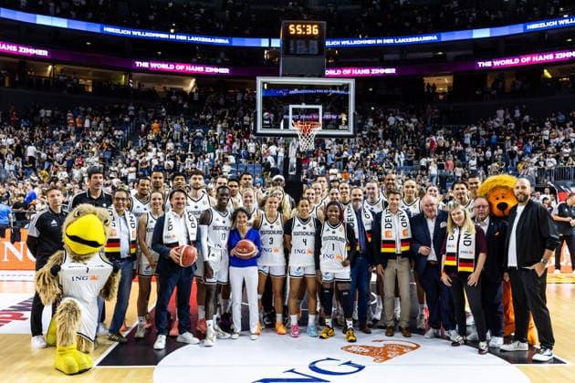 27.08.2026, GER, Testspiel, FIBA Women™s Basketball World Cup 2026 Köln, Deutschland-Türkei Teamfoto der Damen und Herren-Nationalmannschaft Köln LANXESS arena Nordrhein-Westfalen Deutschland