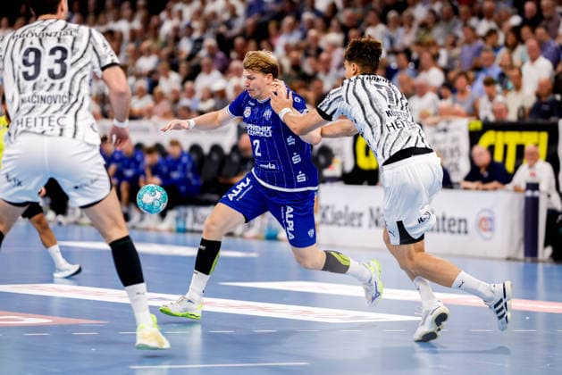 Kiel, 27. August 2026 - Handball, 1. Bundesliga 2026 27, THW Kiel - TBV Lemgo Lippe: Lukas Hutecek (TBV Lemgo Lippe, 2), Julian Köster (THW Kiel, 7)