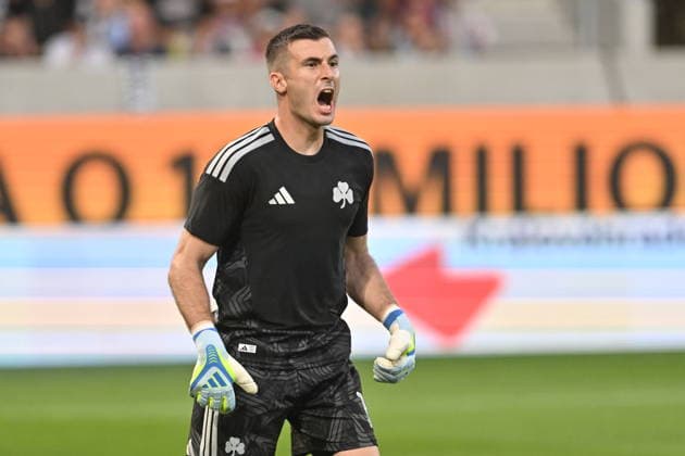 Football Conference League second leg of 4th qualifying round match: FC Hradec Kralove vs Panathinaikos Athens in Hradec Kralove, Czech Republic, August 27, 2026. Goalie of Panathinaikos Athens Inaki Pena in action. (CTKxPhoto JosefxVostarek) CTKPhotoP2026082707592  CTKPhotoP2026082707592