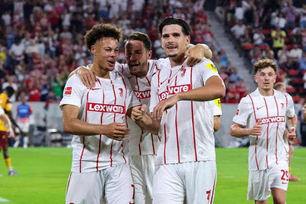Torjubel SC Freiburg beim 2:1 durch Igor Matanovic (SC Freiburg, 31) , Deutschland, Fussball, UEFA Conference League, Play-offs, 2026 2027, SC Freiburg vs. Motherwell FC, 27.08.2026, Freiburg im Breisgau Europa-Park Stadion Deutschland Copyright: xGrantxHubbsx