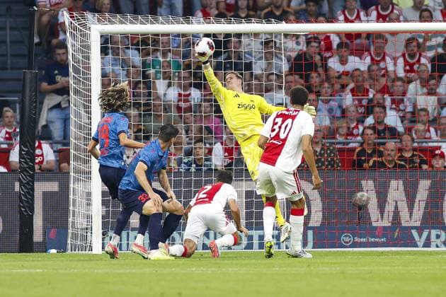 AMSTERDAM , 27-08-2026 , JohanCruijff ArenA , season 2026 2027 , UEFA Conference League play-off football . Match between Ajax and FC Sion, Picture shows the goal from FC Sion player Winsley Boteli Ajax - Sion  x206095173x Copyright: