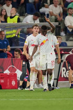 Salzburg, Österreich 27. August 2026: UEFA Europa League - 2026 2027 - Play-offs - Rückspiel - FC Red Bull Salzburg gegen Mjällby AIF Im Bild: Tor, 1:0 durch Karim Konate (RB) Red Bull Arena Copyright: xFotostandx xWassmuthx