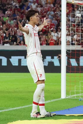 27.08.2026, xrekx, Fussball Conference League Quali, SC Freiburg - FC Motherwell v.l. Torjubel nach dem Tor zum celebrating the goal celebrate 4:1 durch Keisuke Goto (SC Freiburg) Freiburg