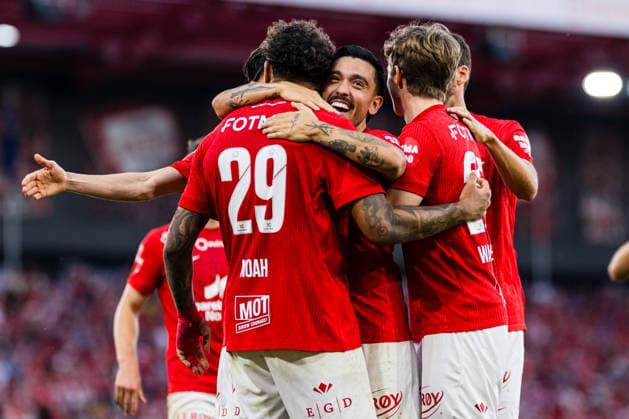 260827 Niklas Castro of Brann celebrates after scoring the 3-2 goal on a penalty kick during the UEFA Conference League play-off match between Brann and PAOK on August 27, 2026 in Bergen. Photo: Marius Simensen BILDBYRAN COP 238 bbeng brann football fotball fotboll jubel paok play-off skb soccer uecl uefa conference league *** August 27, 2026: Niklas Castro of Brann celebrates after scoring the 3-2 goal on a penalty kick during the UEFA Conference League playoff match between Brann and PAOK on August 27, 2026 in Bergen. Photo by Marius Simensen. BILDBYRAN COP 238 bbeng brann football soccer celebration paok playoff skb uecl uefa conference league  Copyright: MARIUSxSIMENSEN BB260827BB868