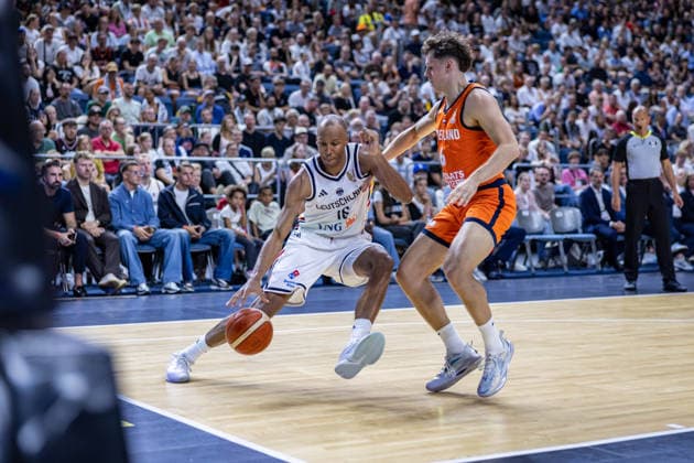 Basketball Köln 27.08.2026 WM Qualifikation Deutschland (GER) - Niederlande (NED) Louis Olinde (Deutschland, No.16)