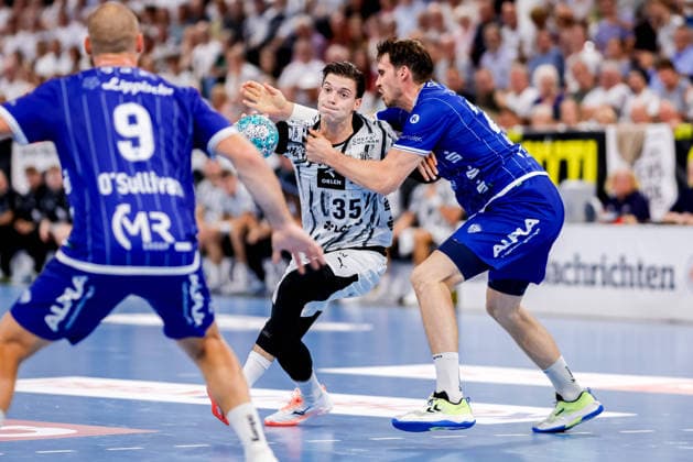 Kiel, 27. August 2026 - Handball, 1. Bundesliga 2026 27, THW Kiel - TBV Lemgo Lippe: Domen Makuc (THW Kiel, 35), Hendrik Wagner (TBV Lemgo Lippe, 28)