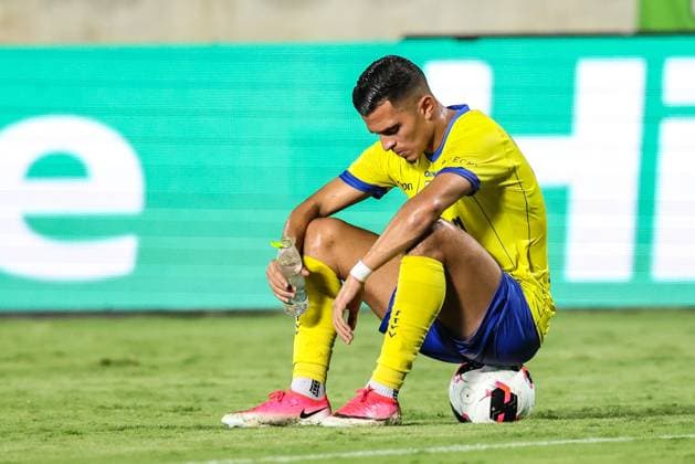 STVV s players look dejected after losing a soccer game between Cypriot AC Omonia Nicosia and Belgian soccer team Sint-Truidense V.V., Thursday 27 August 2026 in Nicosie, Cyprus, on the return leg of the play-off round for the UEFA Europa League league phase. STVV won the first leg 1-0. BRUNOxFAHY  x184508482x