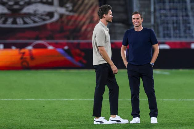SOCCER - UEFA EL, RBS vs Mjaellby SALZBURG,AUSTRIA,27.AUG.26 - SOCCER - UEFA Europa League, play-off, Red Bull Salzburg vs Mjaellby AIF. Image shows head coach Danny Roehl and sporting director Marcus Mann (RBS).  GEPAxpictures xDavidxGeieregger