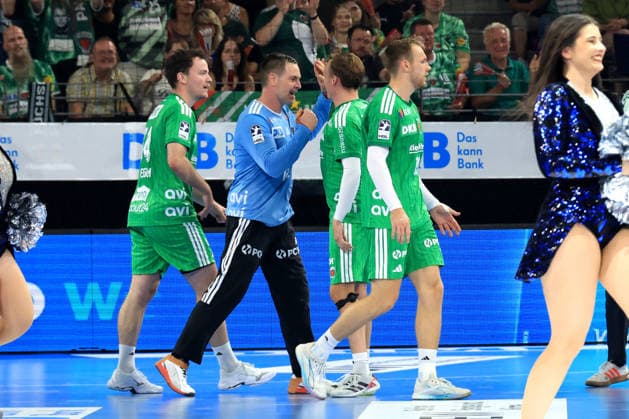 27.08.2026, GER Deutschland, Handball, 1.Bundesliga, 27.08.2026, Saison 2026 2027, Berlin, Fuechse Berlin vs Melsungen Palicka, Andreas ( Fuechse Berlin 12 ), Hakun West av Teigum ( Fuechse Berlin 34 ), Tobias Grondahl ( Fuechse Berlin 15 ), Mathias Gidsel ( Fuechse Berlin 19 ) Berlin Max-Schmeling-Halle Berlin Deutschland Copyright: xNordphotox xEnglerx