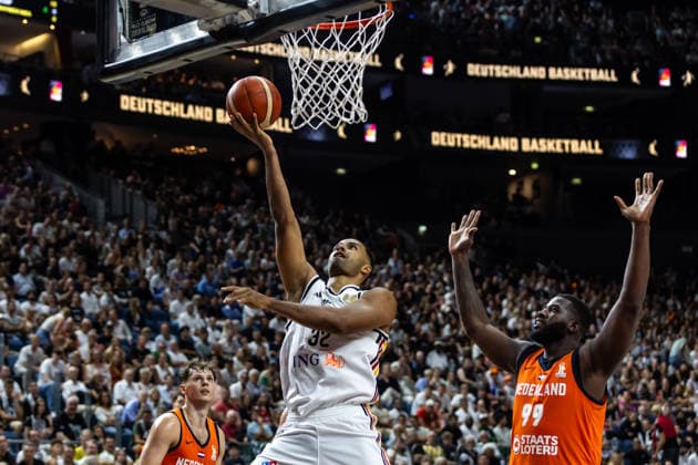 27.08.2026, GER, FIBA ‹Basketball World Cup 2027, European Qualifiers Köln, Deutschland-Türkei Johannes Thiemann (Deutschland, 32) Einzelaktion Aktion Köln LANXESS arena Nordrhein-Westfalen Deutschland