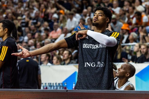 27.08.2026, GER, FIBA ‹Basketball World Cup 2027, European Qualifiers Köln, Deutschland-Türkei Kostja Mushidi (Deutschland, 29) jubelt Köln LANXESS arena Nordrhein-Westfalen Deutschland