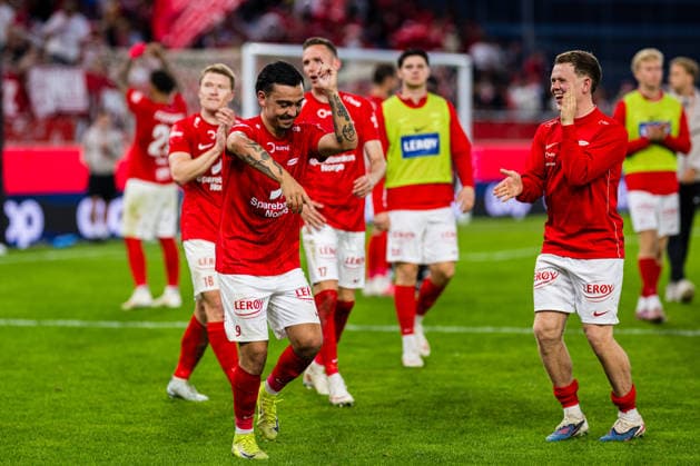 260827 Niklas Castro and Eggert Aron Gudmundsson of Brann celebrates after the UEFA Conference League play-off match between Brann and PAOK on August 27, 2026 in Bergen. Photo: Marius Simensen BILDBYRAN COP 238 bbeng brann football fotball fotboll jubel paok play-off skb soccer uecl uefa conference league Copyright: MARIUSxSIMENSEN BB260827BB972