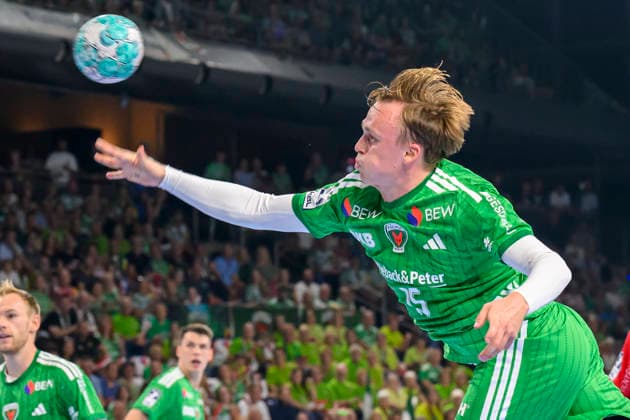 im Bild v.l.: Matthes Langhoff (Fuechse Berlin, 25), GER, Berlin, Handball, Fuechse Berlin vs MT Melsungen, in der Max-Schmeling-Halle, 27.08.2026, Copyright: HMBxMedia UwexKoch