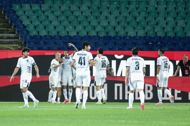 IPA87842529 - OFI celebrating after scoring a goal during the Europa League playoff match between PFC CSKA and OFI Crete FC at Vasil Levski National Stadium in Sofia, Bulgaria, on August 27, 2026  Copyright: xIvanxSxIvanov IPAxSportx xx 87842529