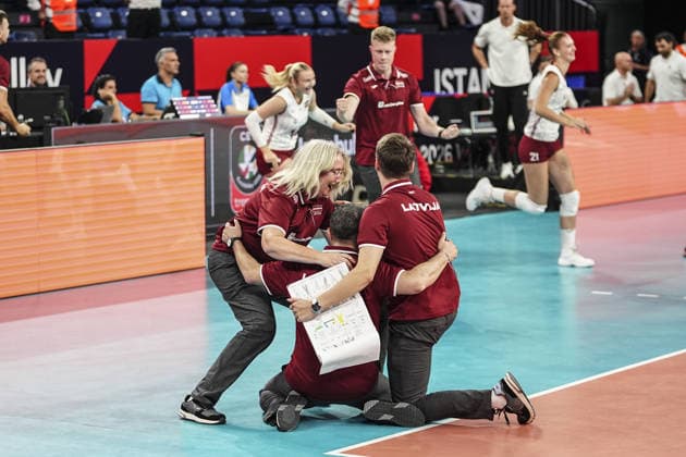 Latvia v Hungary - CEV EuroVolley 2026 ISTANBUL, TURKIYE - AUGUST 27: Team of Latvia celebrate the victory after the CEV EuroVolley 2026 Women Group A match between Poland and Germany at Sinan Erdem Dome in Istanbul, Turkiye on August 27, 2026. Agit Erdi Ulukaya Anadolu Istanbul Turkey. Editorial use only. Please get in touch for any other usage.  Copyright: x2026xAnadoluxAgitxErdixUlukayax
