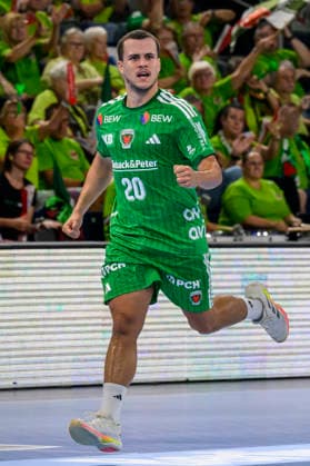 im Bild v.l.: Tim Freihoefer (Fuechse Berlin, 20), Tor, Treffer, Jubel, Torjubel, Freude, Begeisterung, feiert, GER, Berlin, Handball, Fuechse Berlin vs MT Melsungen, in der Max-Schmeling-Halle, 27.08.2026, Copyright: HMBxMedia UwexKoch
