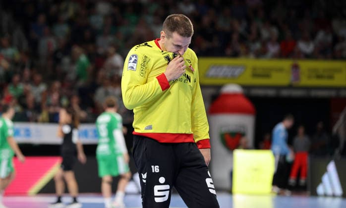 Torwart Nebojsa Simic enttäuscht nach Spielende Enttäuschung Handball HBL Bundesliga Herren 1. Spieltag Saison 2026 2027 27.08.2026 Füchse Berlin vs MT Melsungen