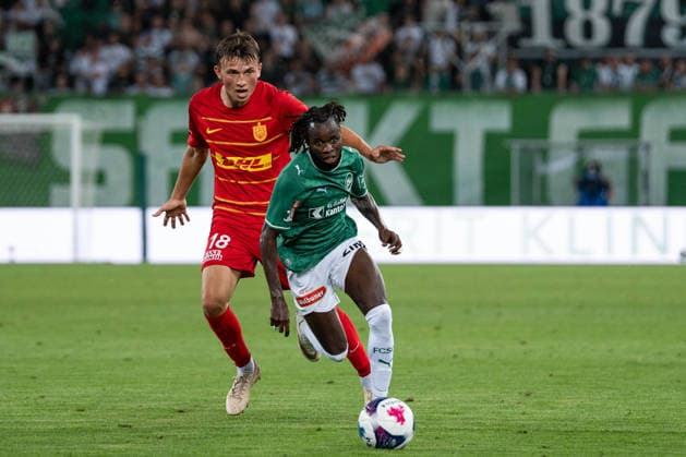Fussball, UEFA Conference League Qualifikation: FC St. Gallen 1879 vs. FC Nordsjaelland, Donnerstag, 27.08.2026 (Berit Sitterstadion, St. Gallen, Schweiz); Justin Janssen (18, FC Nordsjaelland), Aliou BaldÃ , Aliou Balde (14, FC St. Gallen) Copyright: xValentinxDomgjonix