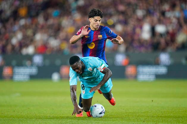 ESP: FC Barcelona, Barca - Athletic Club. La Liga EA Sports. Matchday 1. Inaki Williams of Athletic Club and Xavi Espart of FC Barcelona during the La Liga EA Sports match between FC Barcelona and Athletic Club de Bilbao played at Spotify Camp Nou Stadium on 27 Aug 2026 in Barcelona, Spain. kpng Copyright: xSergioxRuizx xPRESSINPHOTOx PS_2627_BAR_ATH_022
