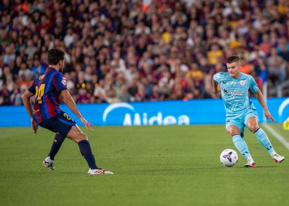 ESP: LaLiga EA Sports FC Barcelona, Barca v Athletic Bilbao Peio Canales of Athletic during LaLiga EA Sports between FC Barcelona v Athletic Bilbao played at Spotify Camp Nou Stadium in Barcelona on August 27, 2026 in Spain Spain Futbol Copyright: xAgenciaxLOFx