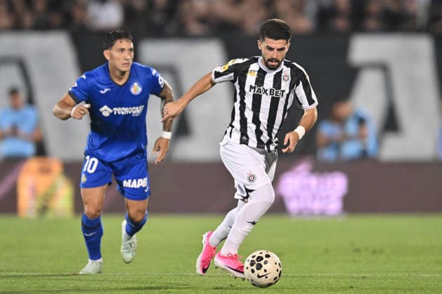 PARTIZAN vs GETAFE IGOR MILADINOVIC vs MARTIN SATRIANO football Partizan vs Gefafe UEFA Conference League qualifications match at Partizan stadium, Belgrade 27.08.2026 Foto: FOOTBALL, UEFA CONFERENCE LEAGUE QUALIFICATIONS, PARTIZAN, GETAFE Belgrade Partizan stadium Serbia Copyright: xMarkoxMetlas xMNxPressx