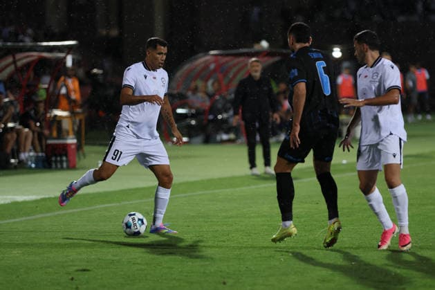 FC Ararat-Armenia v CS Universitatea Craiova - UEFA Europa League 2026 27 Play-offs 2nd Leg Sandro Lima of FC Ararat-Armenia in action during the UEFA Europa League 2026 27 Play-offs 2nd Leg match at Vazgen Sargsyan Republican Stadium in Yerevan, Armenia, on August 27, 2026. Yerevan Armenia  Copyright: xGurgenxHakobyanx originalFilename:hakobyan-uefaeuro260827_npRNm.jpg