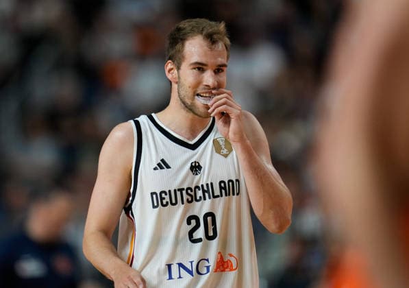 Malte Delow (Deutschland, 20) GER, Deutschland vs Niederlande, Basketball, Länderspiel, World Cup European Qualifiers, LANXESS arena, Köln, 27.08.2026 Foto: HMB Media Scott W. Coleman Köln LANXESS arena Nordrhein-Westfalen GER Copyright: xScottxW.xColemanx