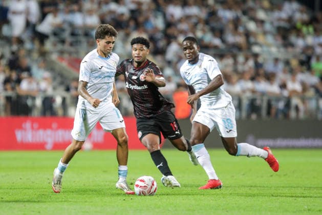 HNK Rijeka v Midtjylland - UEFA Conference League 2026 27 Play Off Round Second Leg RIJEKA, CROATIA - AUGUST 27: Samuele Vignato of HNK Rijeka, Pedro Bravo of FC Midtjylland and Daniel Adu-Adjei of HNK Rijeka compete for a ball during the UEFA Conference League 2026 27 Play Off Round Second Leg match between HNK Rijeka and FC Midtjylland at Stadion HNK Rijeka on August 27, 2026 in Rijeka, Croatia.  GoranxKovacic PIXSELL