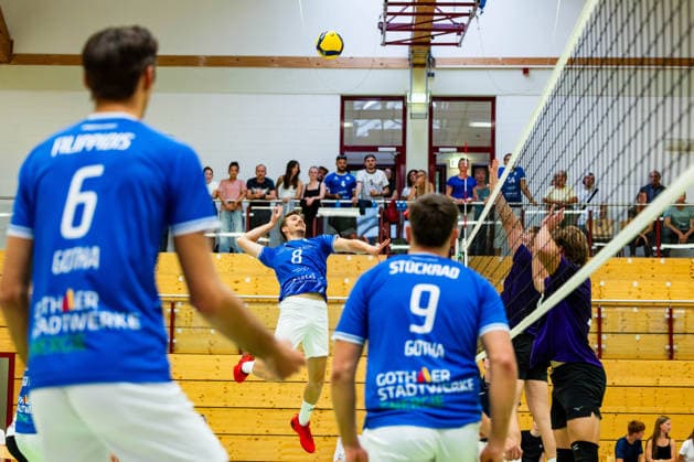 27.08.2026, GER, Volleyball, Maenner, Saison 26 27, 2.Bl Sued 1.Bl, Testspiel, Blue Volleys Gotha - Cerebricks Volley Goats Mitteldeutschland Robin Stolle (Blue Volleys Gotha,8) 99867 Gotha Sporthalle Sportanlage Ernesti Thüringen Deutschland