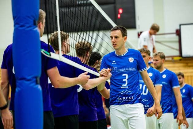 27.08.2026, GER, Volleyball, Maenner, Saison 26 27, 2.Bl Sued 1.Bl, Testspiel, Blue Volleys Gotha - Cerebricks Volley Goats Mitteldeutschland Christoph Assmann (Blue Volleys Gotha,3) 99867 Gotha Sporthalle Sportanlage Ernesti Thüringen Deutschland