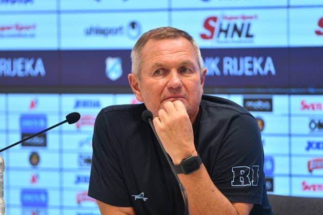Rijeka, Croatia, 270826. Rujevica Stadium. Rijeka coach Matjaz Kek at the press conference, PK, Pressekonferenz after at the return match of the UEFA Conference League play-off, Rijeka - Midtjylland. Foto: Damir Skomrlj CROPIX Hrvatska Copyright: xxDamirxSkomrljx xCROPIXx rijeka_midtjylland37-270826