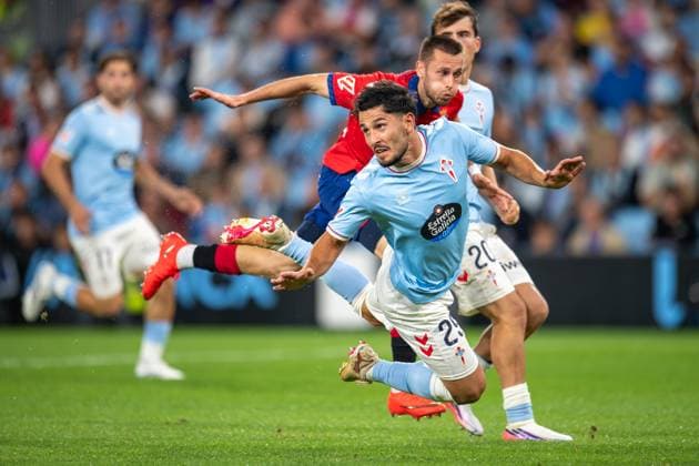 ESP : RC Celta v CA Osasuna LaLiga EA Sports Sergio Herrera warm up during LaLiga EA Sports between RC Celta v CA Osasuna on August 27, 2026 , played at ABANCA Balaidos Stadium , Spain Copyright: xLuisxLorenzox