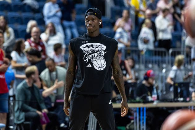 27.08.2026, GER, FIBA ‹Basketball World Cup 2027, European Qualifiers Köln, Deutschland-Türkei Dennis Schroeder (Deutschland, 17) bei der Erwärmung Köln LANXESS arena Nordrhein-Westfalen Deutschland