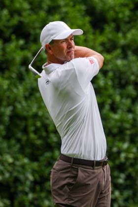August 27, 2026, Atlanta, Georgia, USA: Adam Scott (AUS) tees off the 12th hole during the first round of the 2026 TOUR Championship at East Lake Golf Club. PGA, Golf Herren 2026: TOUR Championship - Round 1  - ZUMAw109 20260827_fap_w109_039 Copyright: xDebbyxWongx