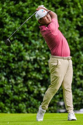 August 27, 2026, Atlanta, Georgia, USA: Si Woo Kim (KOR) tees off the 12th hole during the first round of the 2026 TOUR Championship at East Lake Golf Club. PGA, Golf Herren 2026: TOUR Championship - Round 1  - ZUMAw109 20260827_fap_w109_048 Copyright: xDebbyxWongx