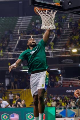 Brasil x República Dominicana BRASiLIA, DF - 27.08.2026: BRASIL X REPuBLICA DOMINICANA - Warm-up for the match between Brazil and the Dominican Republic, valid for the FIBA World Cup 2027 qualifiers, held at the Nilson Nelson Gymnasium in Brasilia. (Photo: Joao Pedro Carvalho Fotoarena) x3005755x  JoaoxPedroxCarvalho