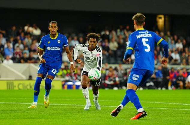 Oscar Bobb of Fulham Fulham v AFC Wimbledon, EFL Carabao Cup, Second Round, Football, Craven Cottage, London, UK - 27 Aug 2026London Craven Cottage United Kingdom EDITORIAL USE ONLY No use with unauthorised audio, video, data, fixture lists, club league logos or live services. Online in-match use limited to 120 images, no video emulation. No use in betting, games or single club league player publications. Copyright: xJavierxGarcia Shutterstockx 17118946dz