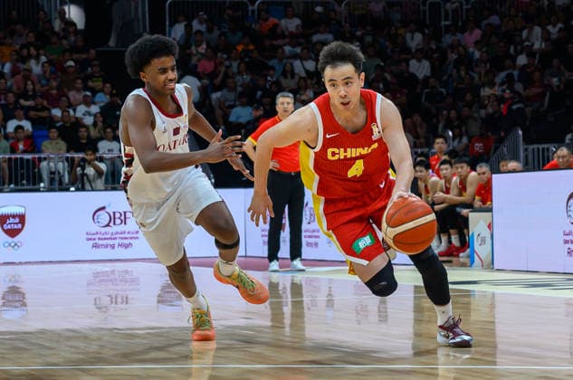 Qatar v China - FIBA Basketball World Cup 2027 Asian Qualifiers Zhao Jiwei (R) of China and Mousa Abdulla (L) of Qatar in action during the second-round match between China and Qatar in the FIBA Basketball World Cup Asian Qualifiers at Al Janoub Stadium in Al Wakrah, Qatar, August 27, 2026. DOHA Qatar Copyright: xNOUSHADx