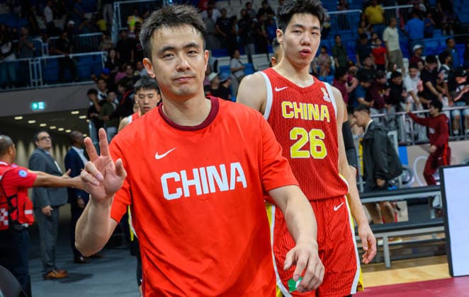 Qatar v China - FIBA Basketball World Cup 2027 Asian Qualifiers Players of China react after the second-round match between China and Qatar in the FIBA Basketball World Cup Asian Qualifiers at Al Janoub Stadium in Al Wakrah, Qatar, August 27, 2026. DOHA Qatar Copyright: xNOUSHADx